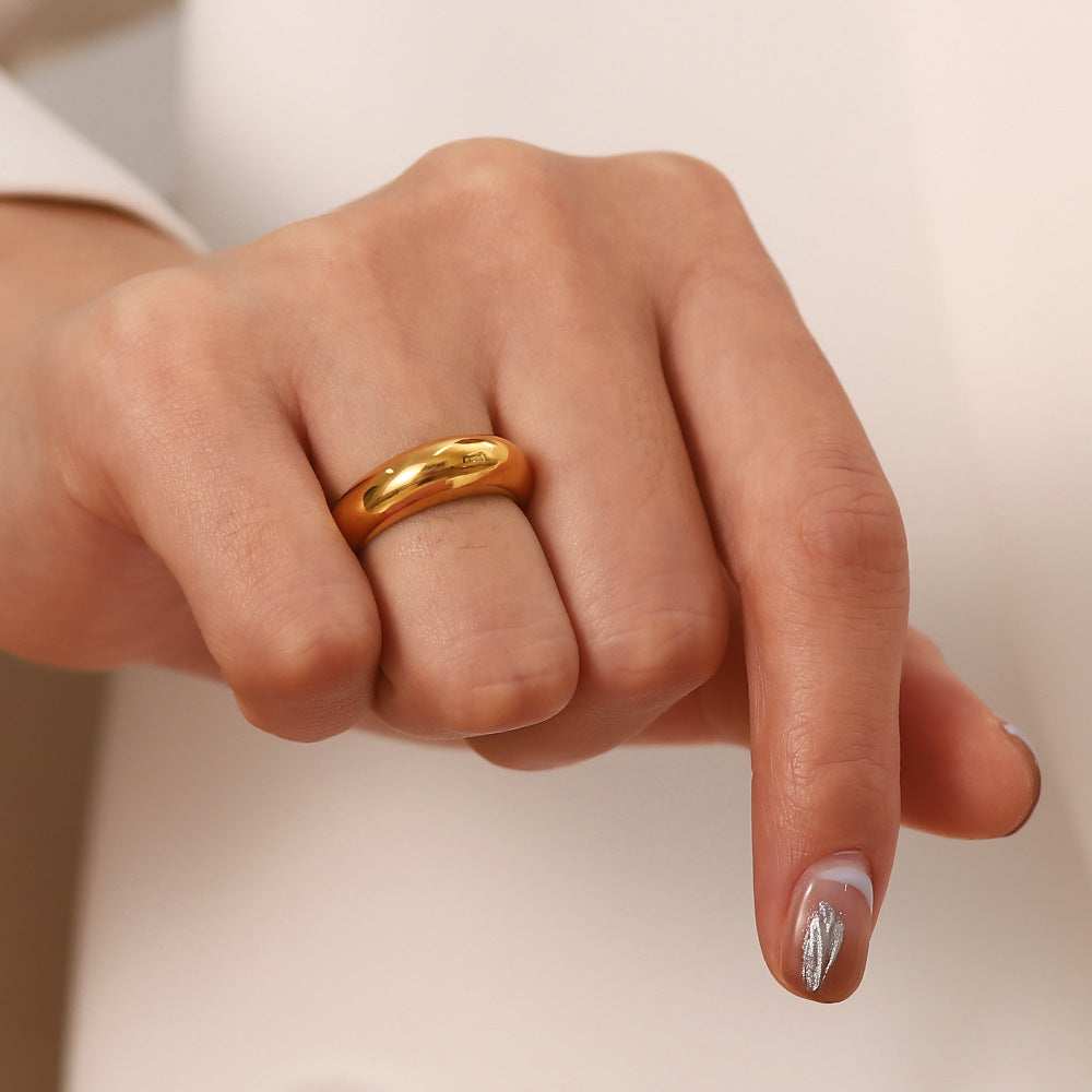 Emiliana Curved Band Ring [N35BZ36E]