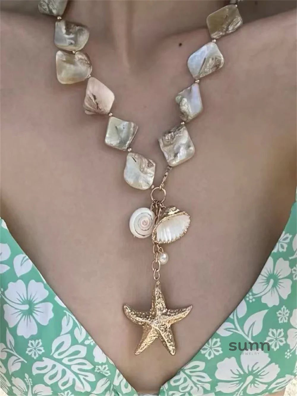 Emilly Starfish Pearl Necklace