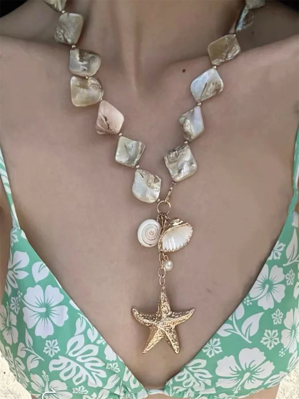 Emilly Starfish Pearl Necklace