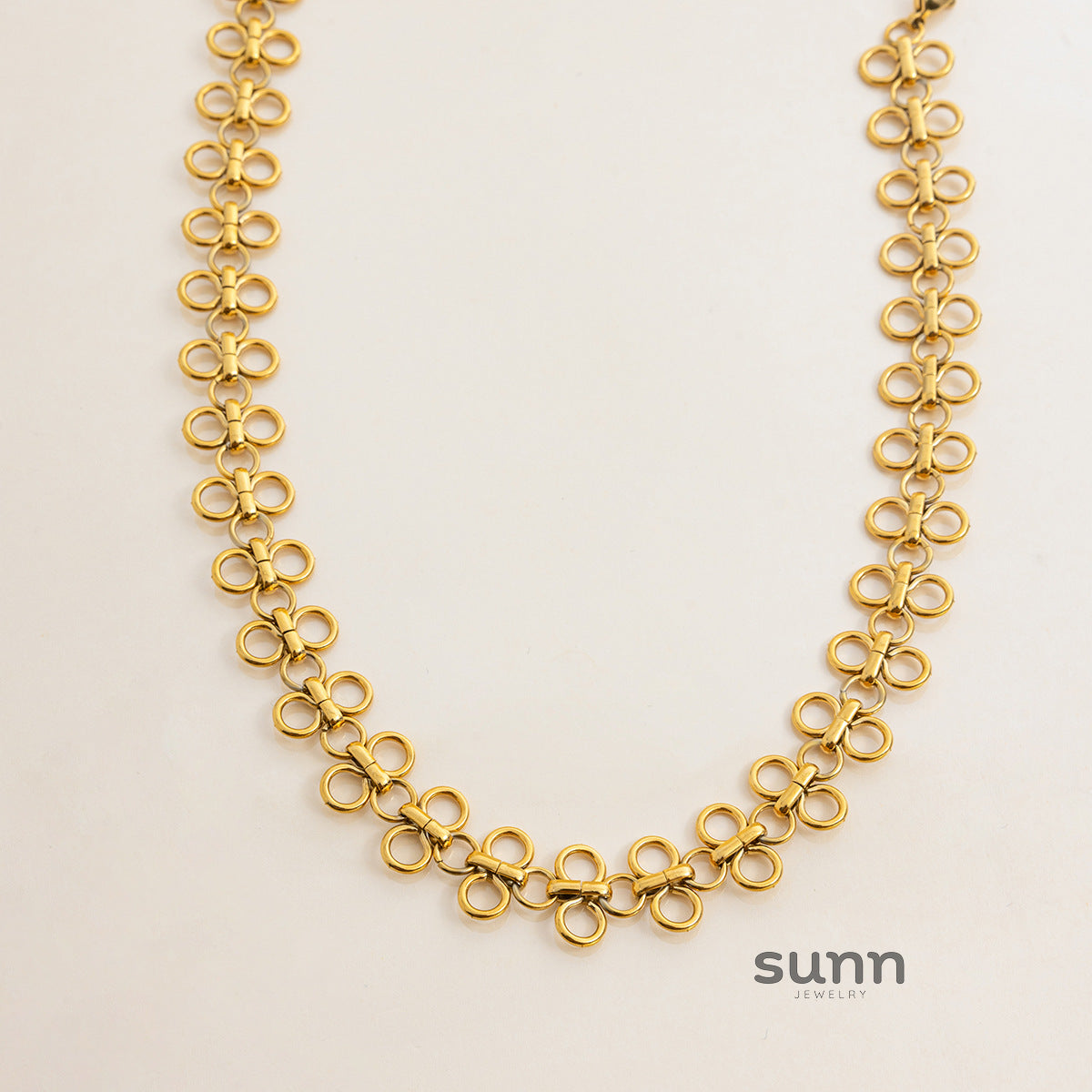 Emmanuela Clover Charm Necklace [DIG0JXL0]