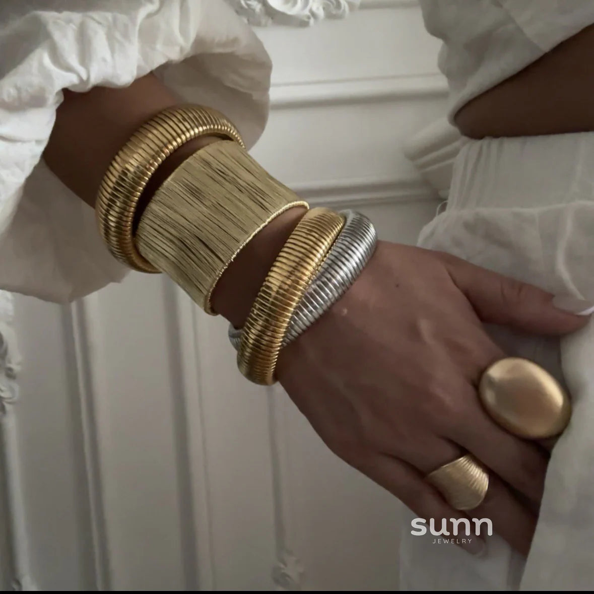 Emmanuelle Sleek Statement Cuff