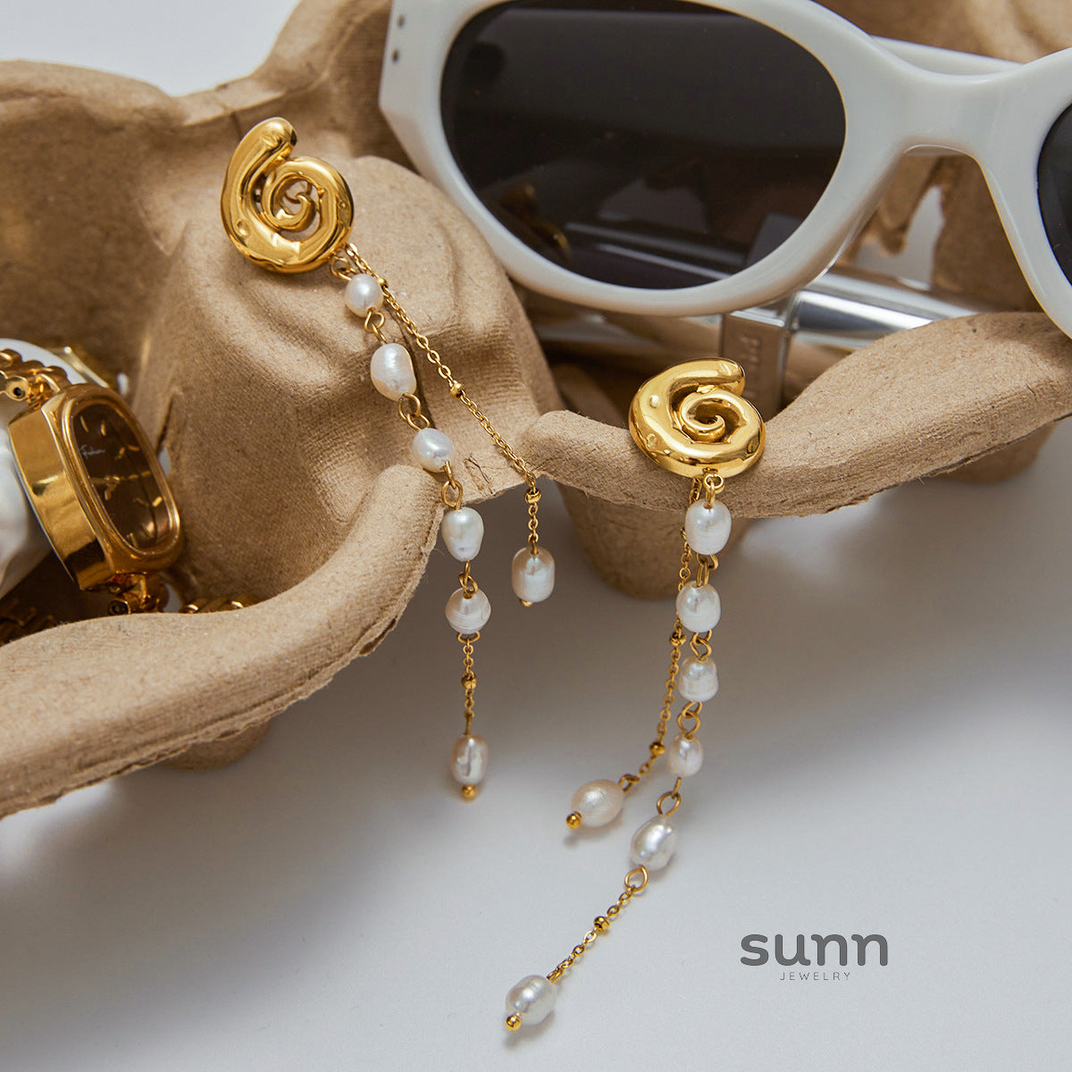 Emmarae Pearl Geometric Earrings [ZKP8KBMK]