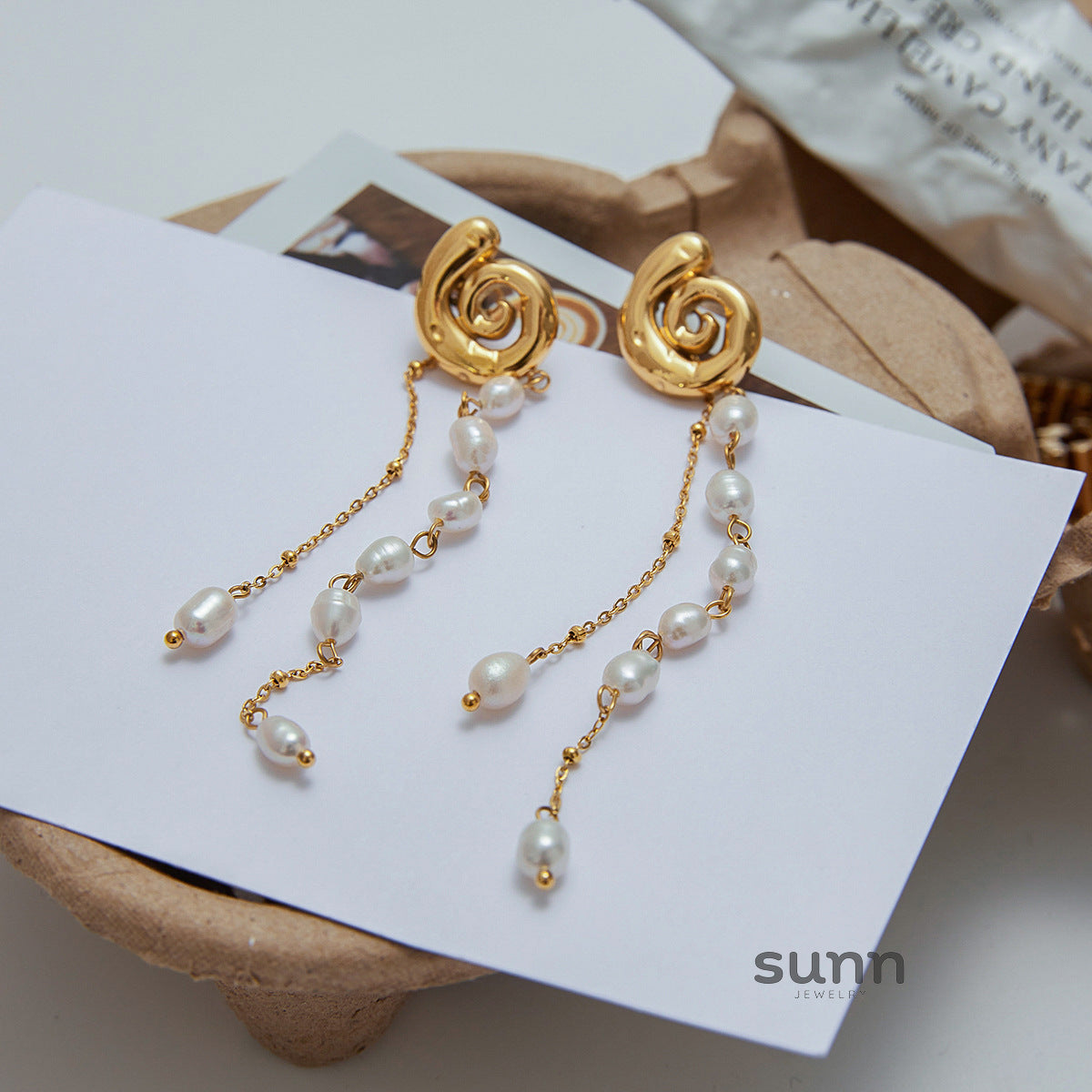 Emmarae Pearl Geometric Earrings [O1JPZHJ7]