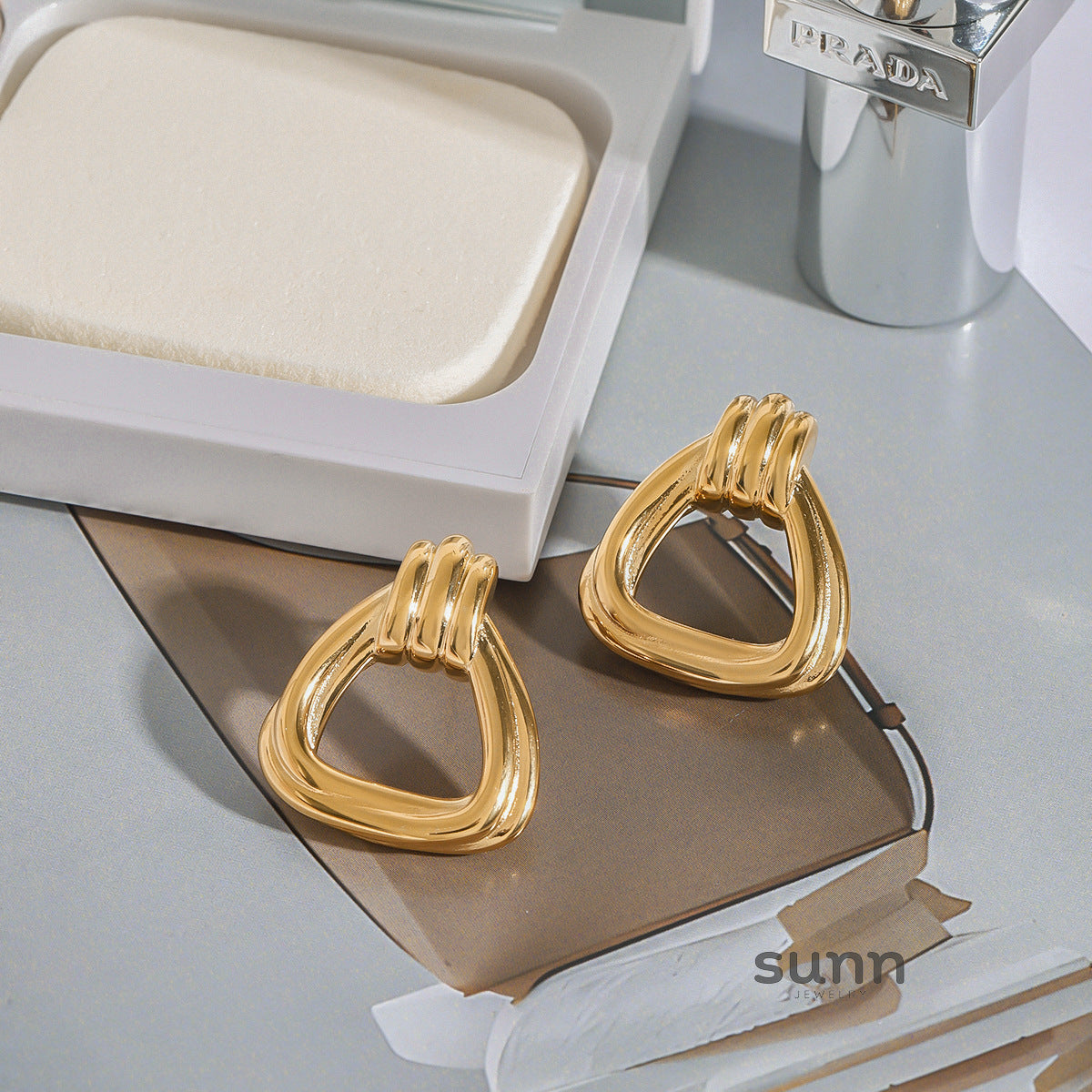 Emmarie Geometric Stud Earrings [4YAAVX0M]