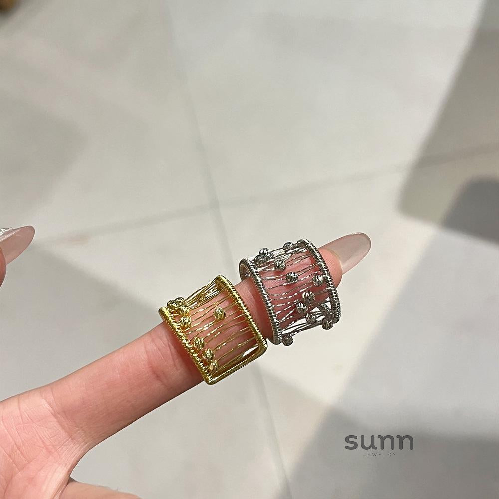 Emmelia Old Money Cutout Ring [VKKOWI56]