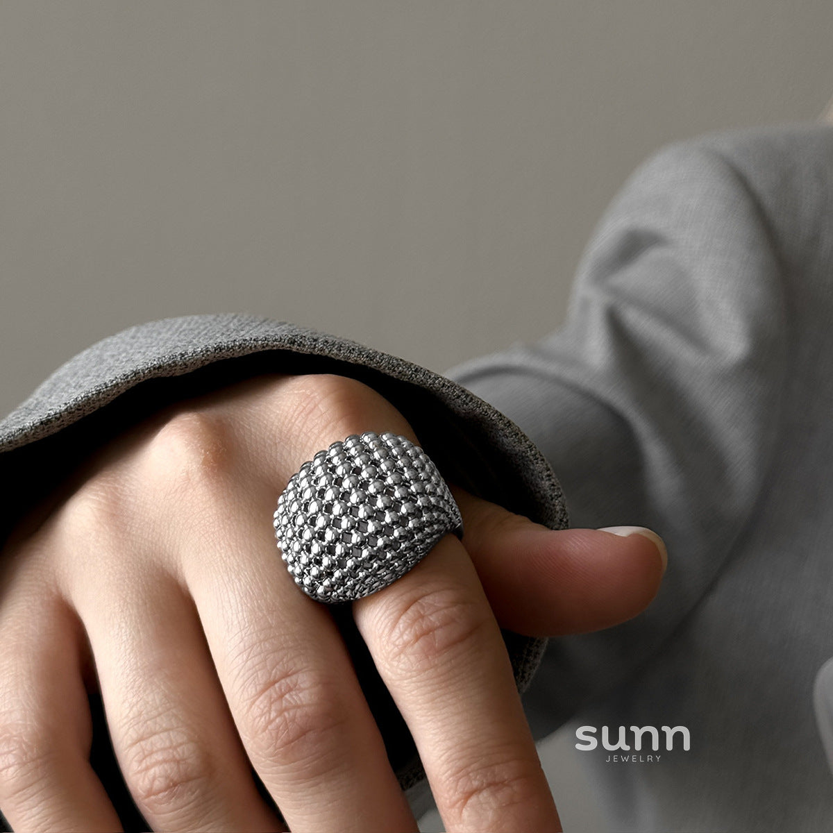 Emmeline Sculptural Cutout Ring [SE7LGGAO]