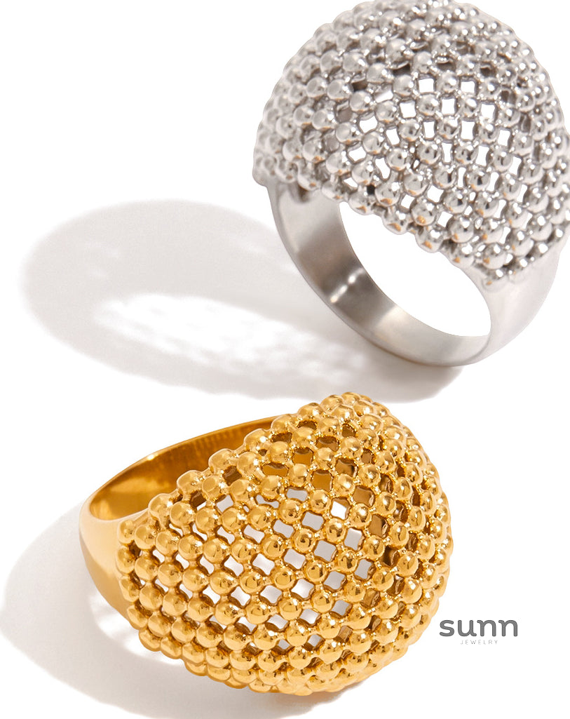 Emmeline Sculptural Cutout Ring [1O5W9IWN]