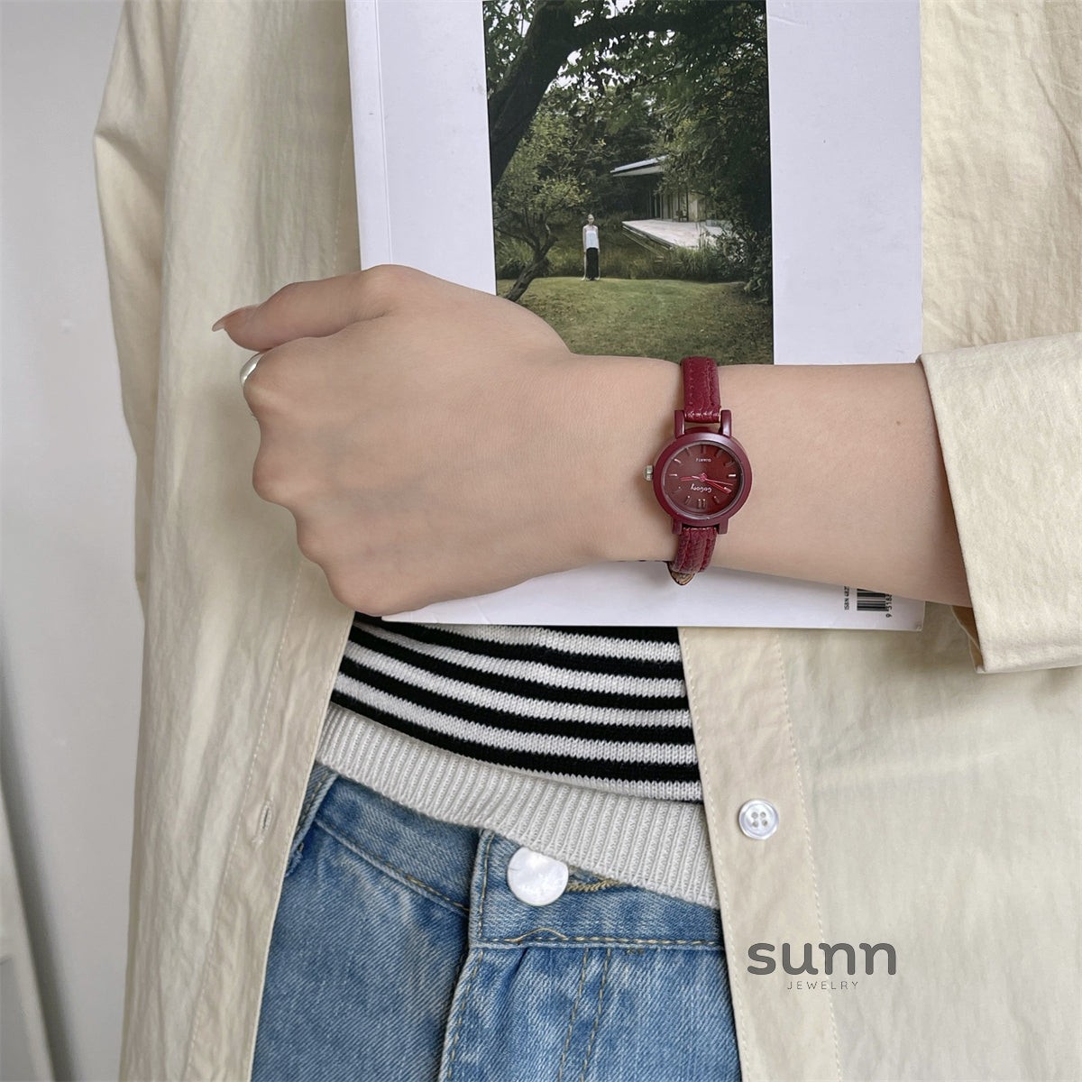 Emmerson Petite Leather Watch [8FE6GRVV]