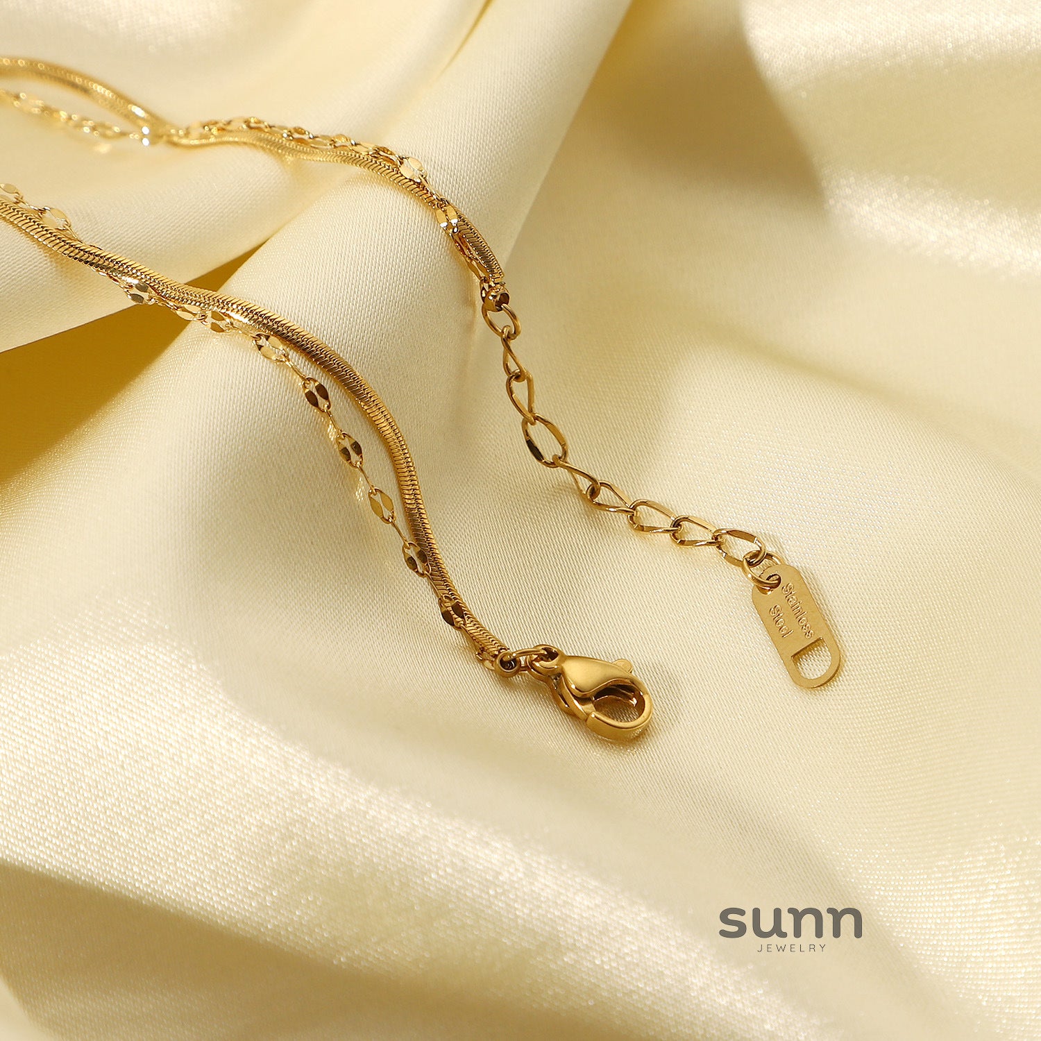 Emmi Layered Chain Bracelet [3LS0S42Q]