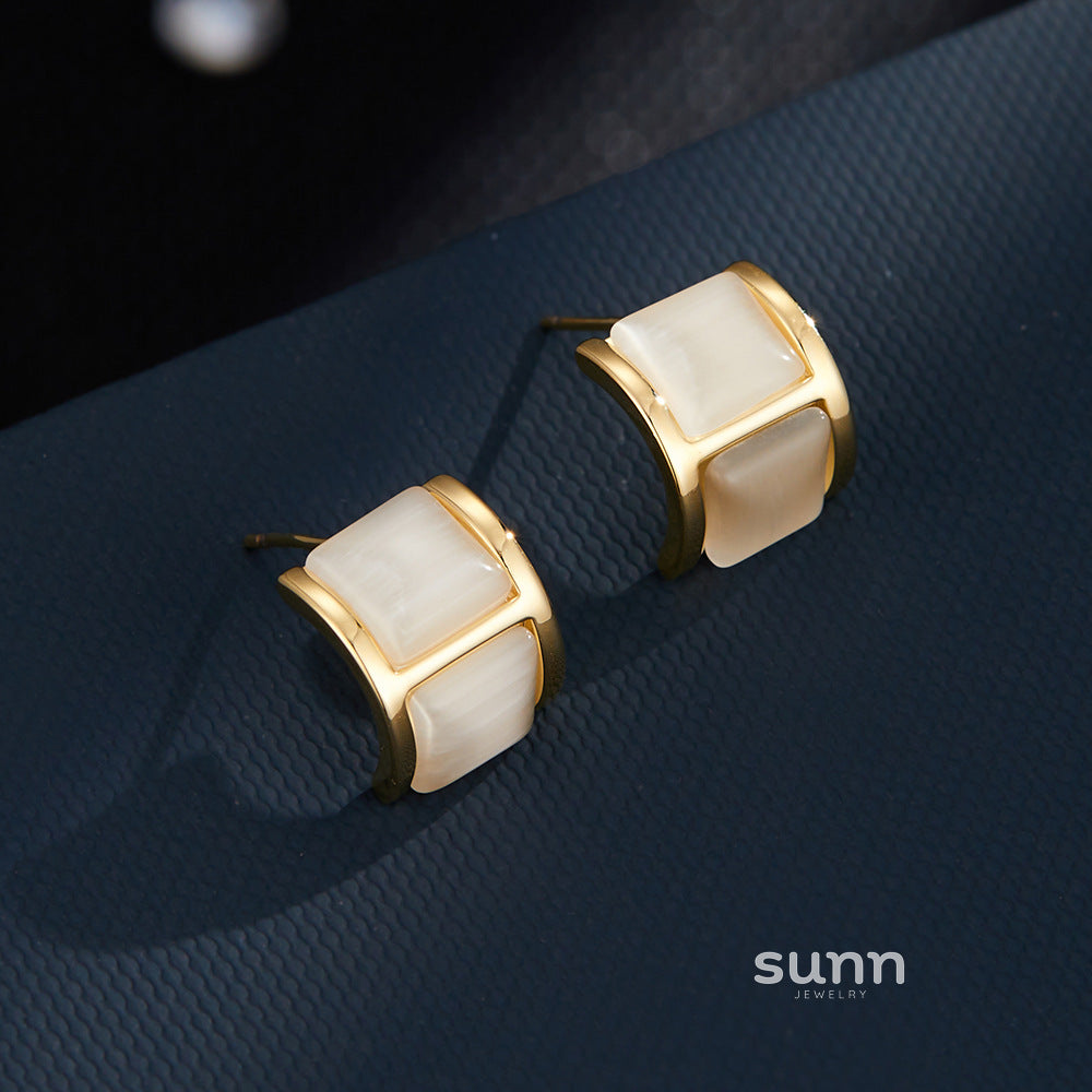 Emree Square Letter Earrings [7MNOCBGH]