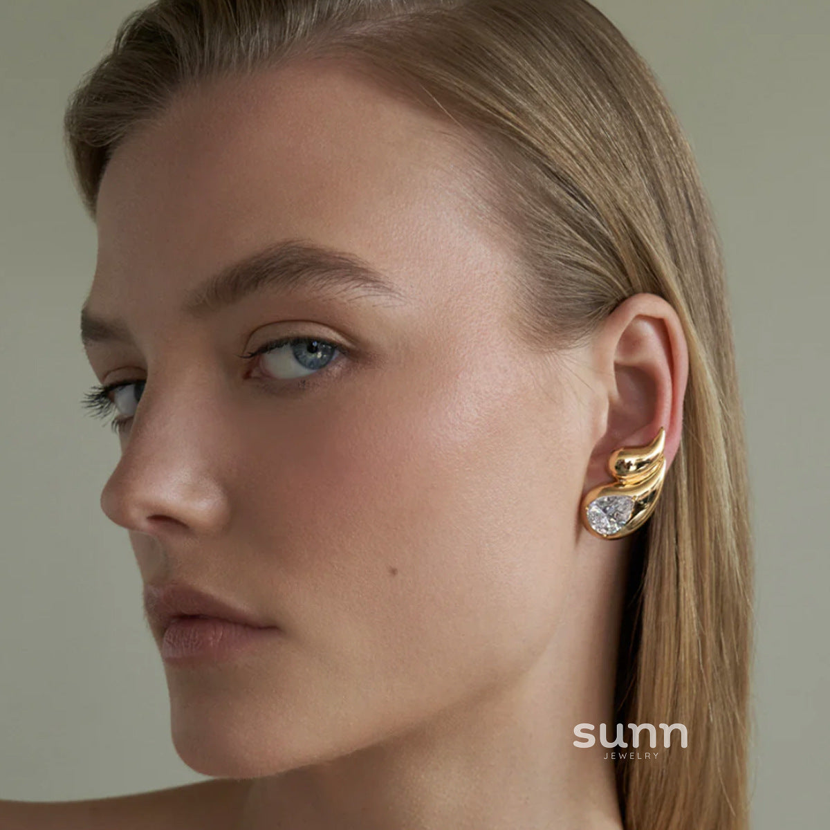 Eniyah Dazzling Double Drop Earrings [RJKR6UQE]