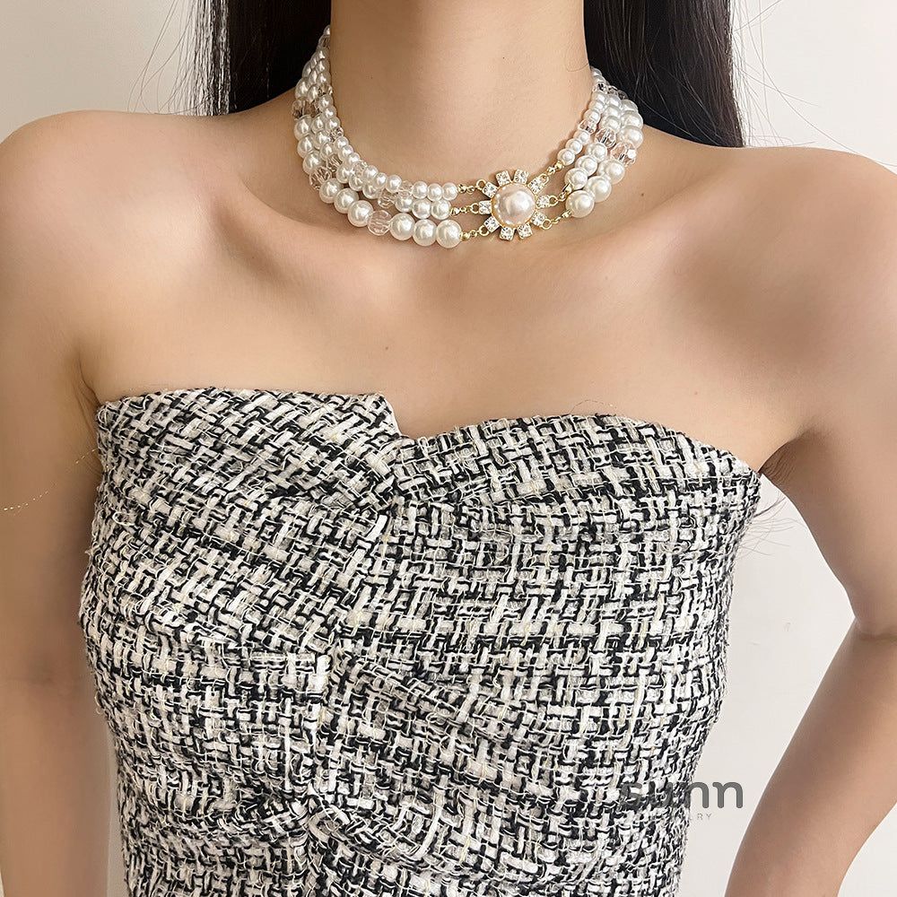 Eniyah Layered Pearl Heart Necklace [02PUG6BN]