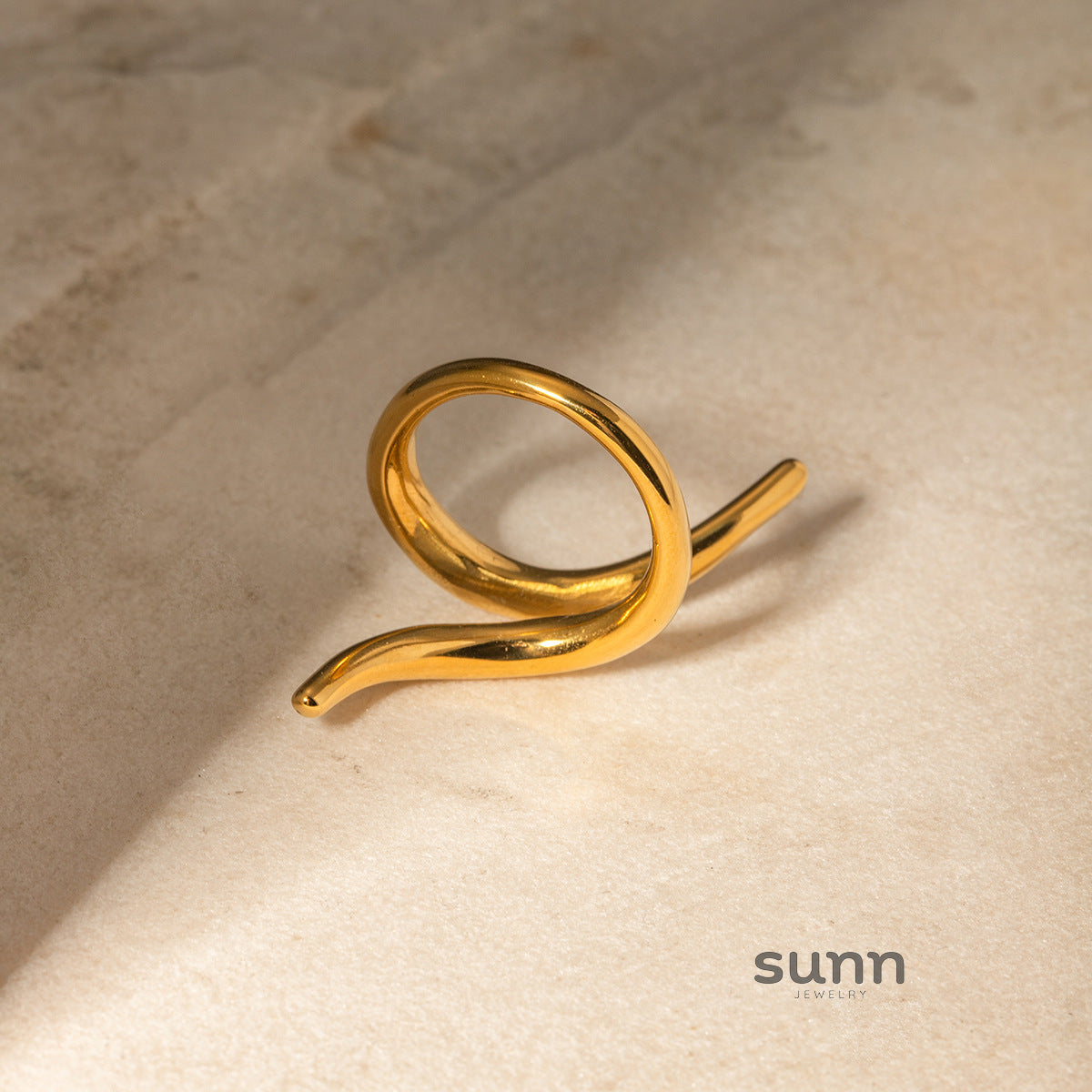Eniyah Staggered Open Ring [GW4WI93O]