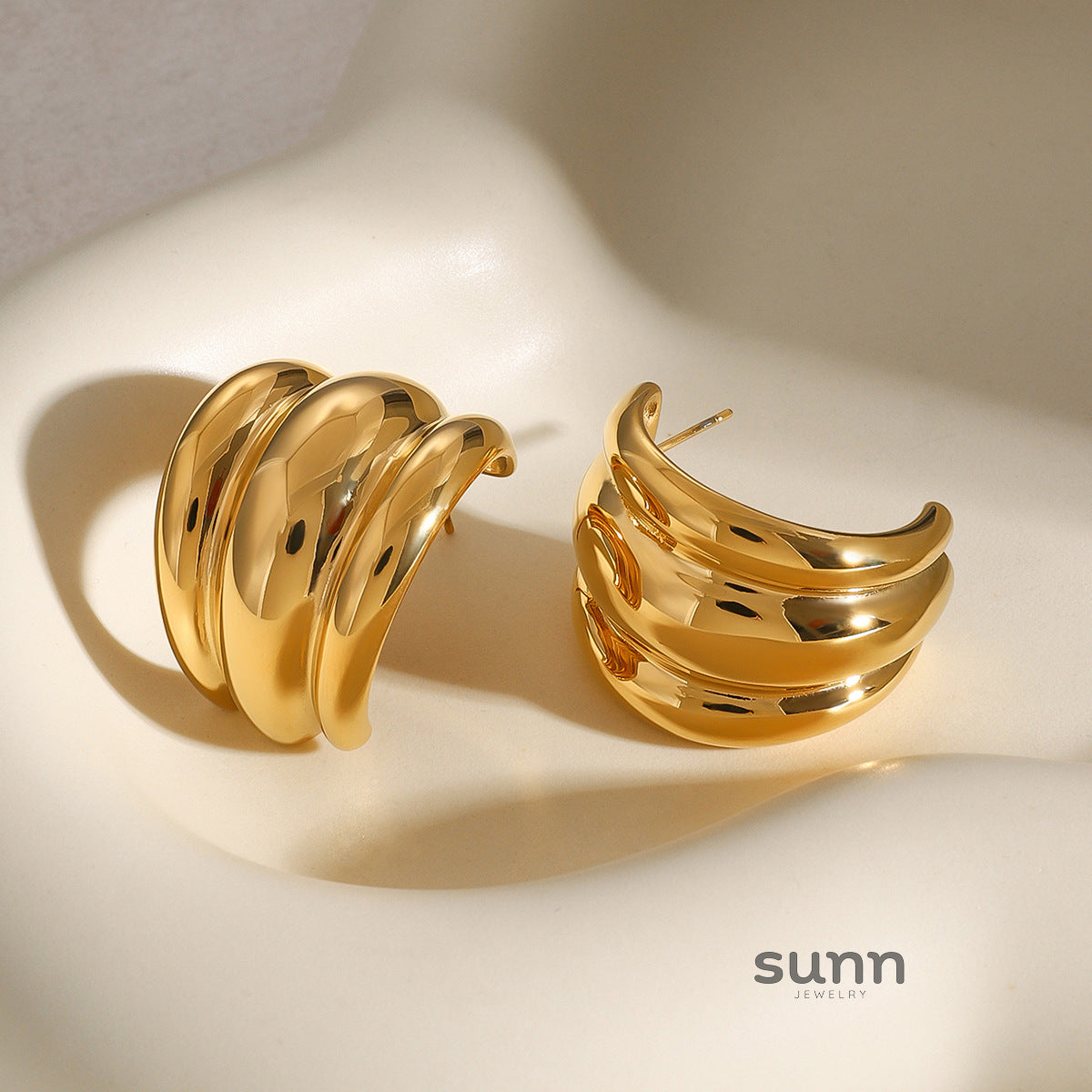 Enya Sculptural Gold-Tone Earrings [IHBESG1F]