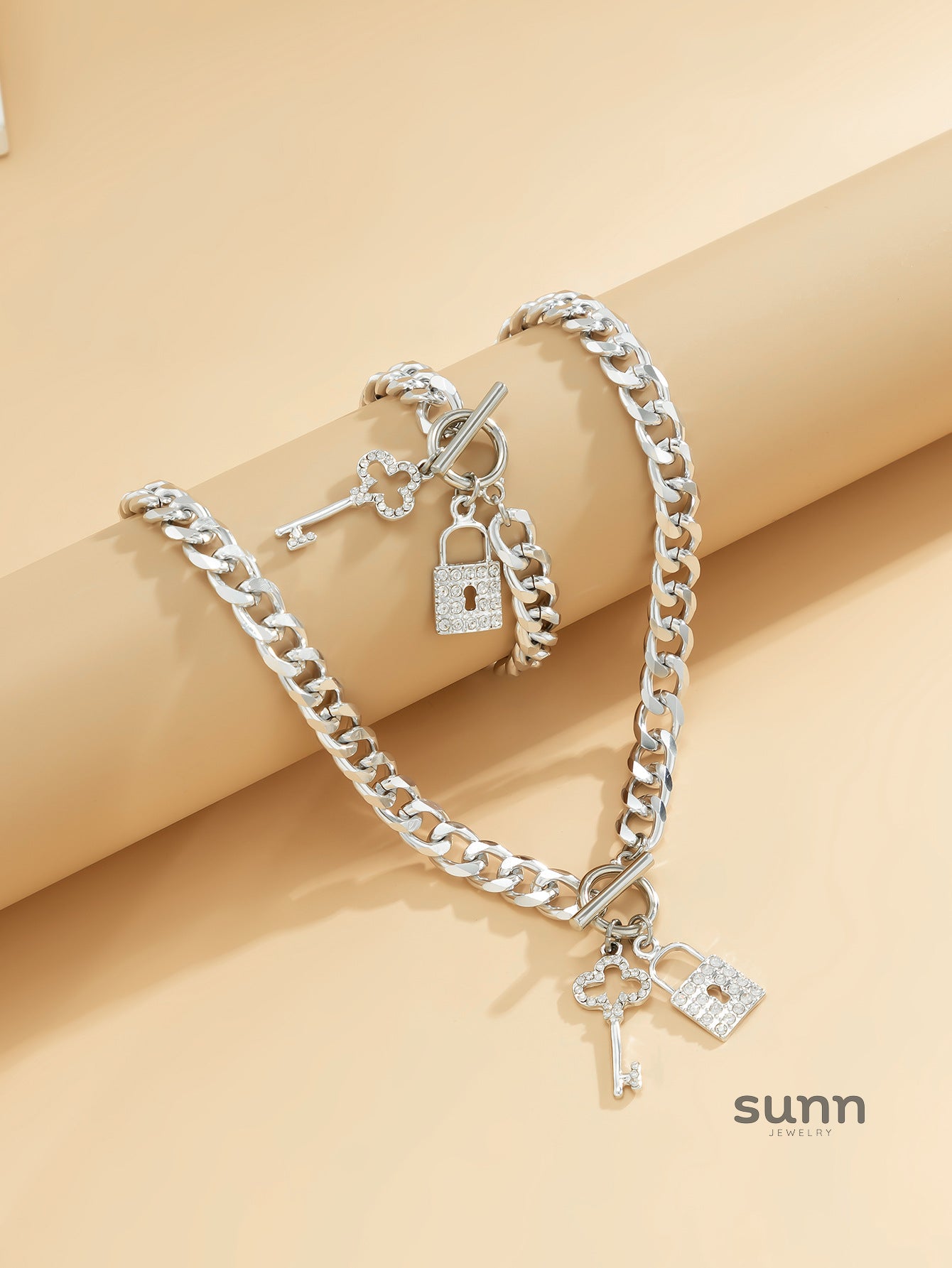 Erielle Pave Key Lock Set [YEH6DZ49]