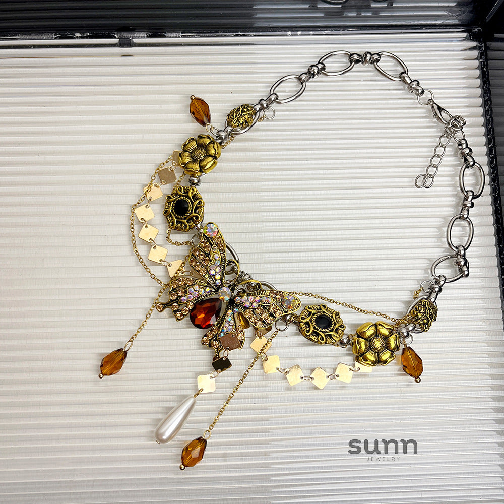 Eryn Retro Butterfly Necklace [PIITFTU3]