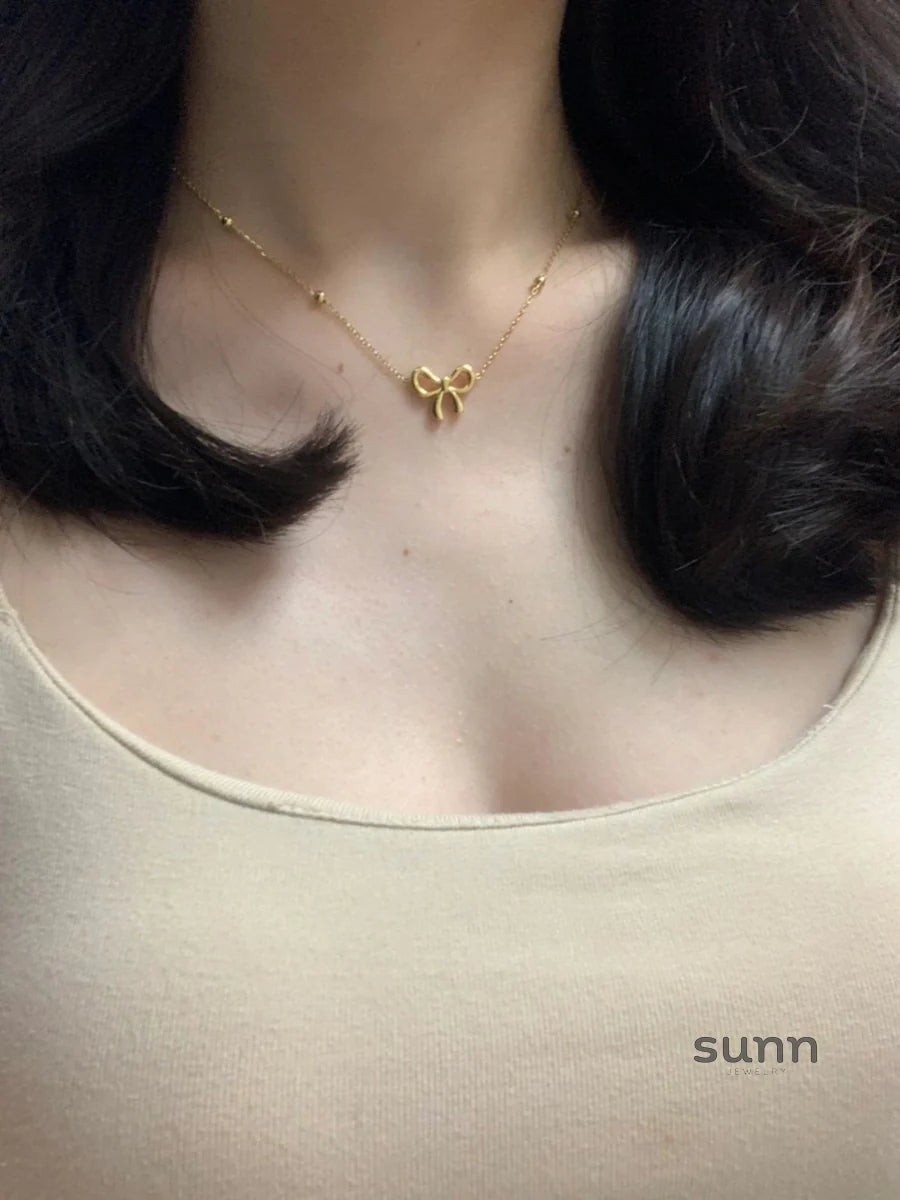 Eshal Dainty Bowknot Choker