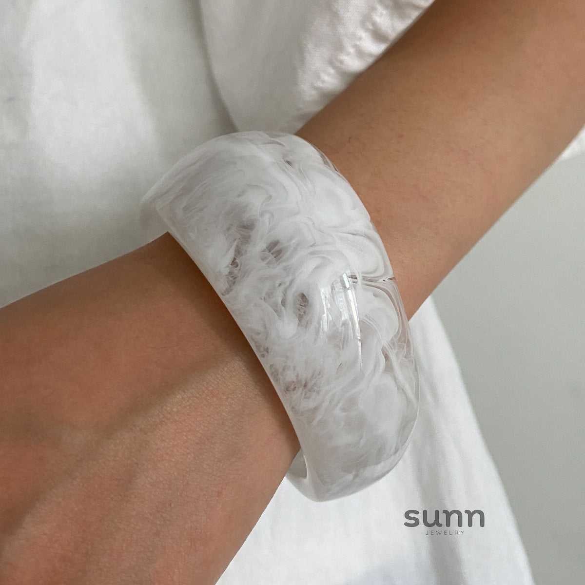 Esme Chunky Swirl Bangle [XTH96CPZ]