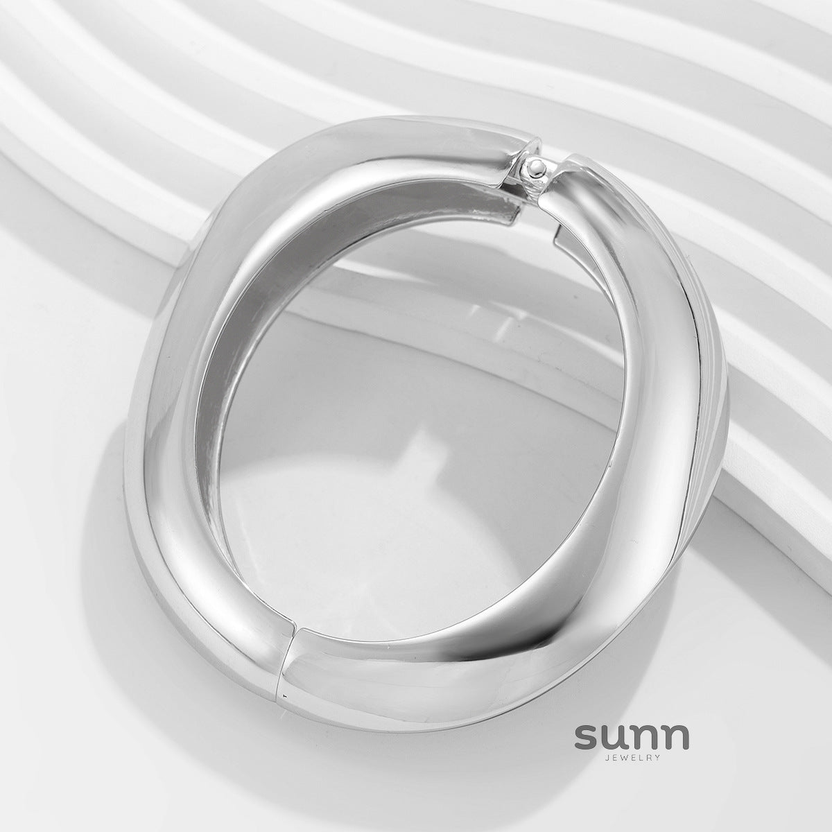 Esme Chunky Swirl Bangle [RJN6MVES]
