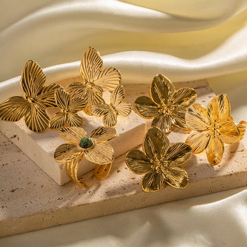 Estefany Floral Statement Ring