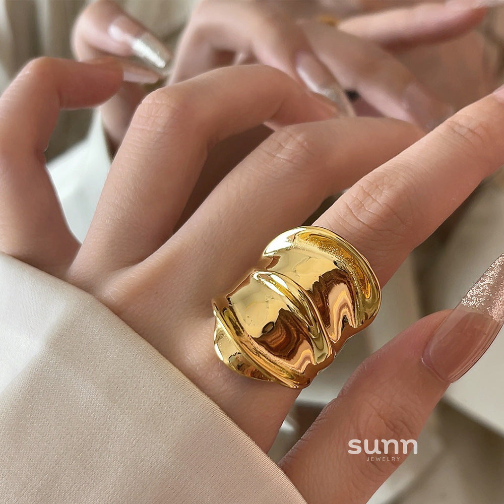 Eternity Glossy Pleated Ring [12U59LH0]