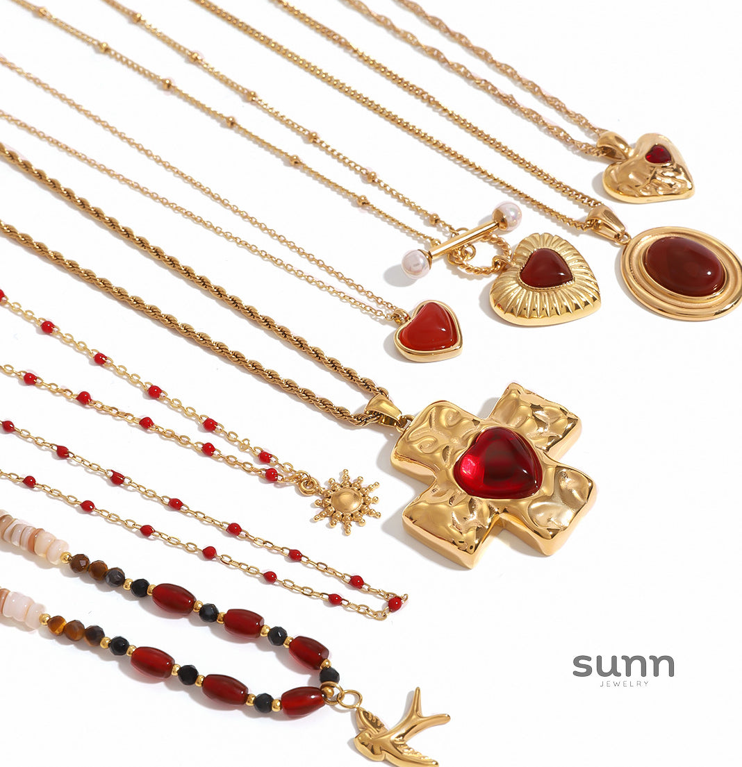 Etta Layered Heart Cross Necklace [0R61SULE]