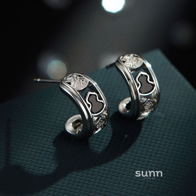 Etty Red Enamel Gourd Earrings [ZJ0YHNM9]
