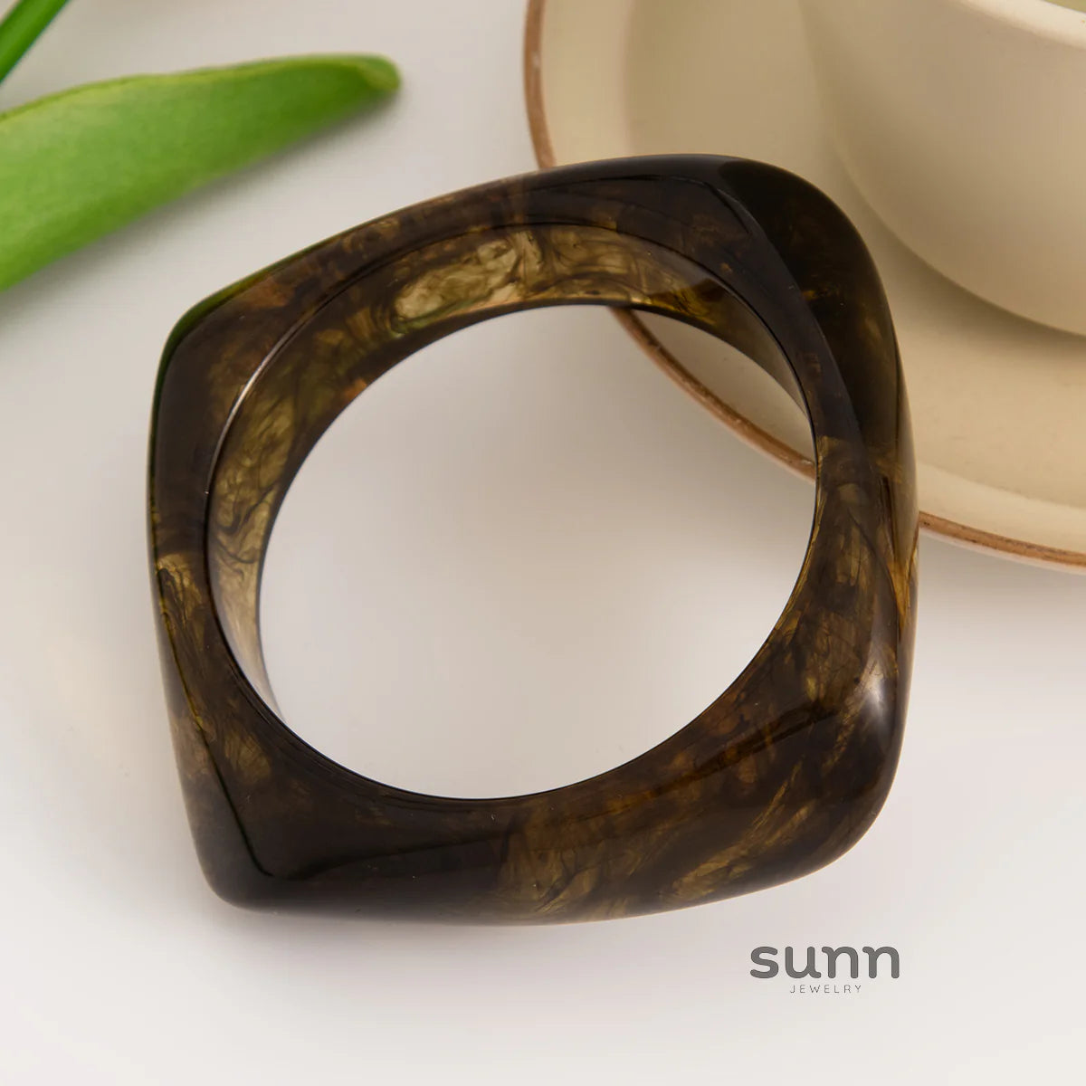 Eulalia Marble Irregular Resin Bracelet
