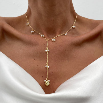 Evalyn Pearl Heart Pendant Necklace [V1XL8GJK]