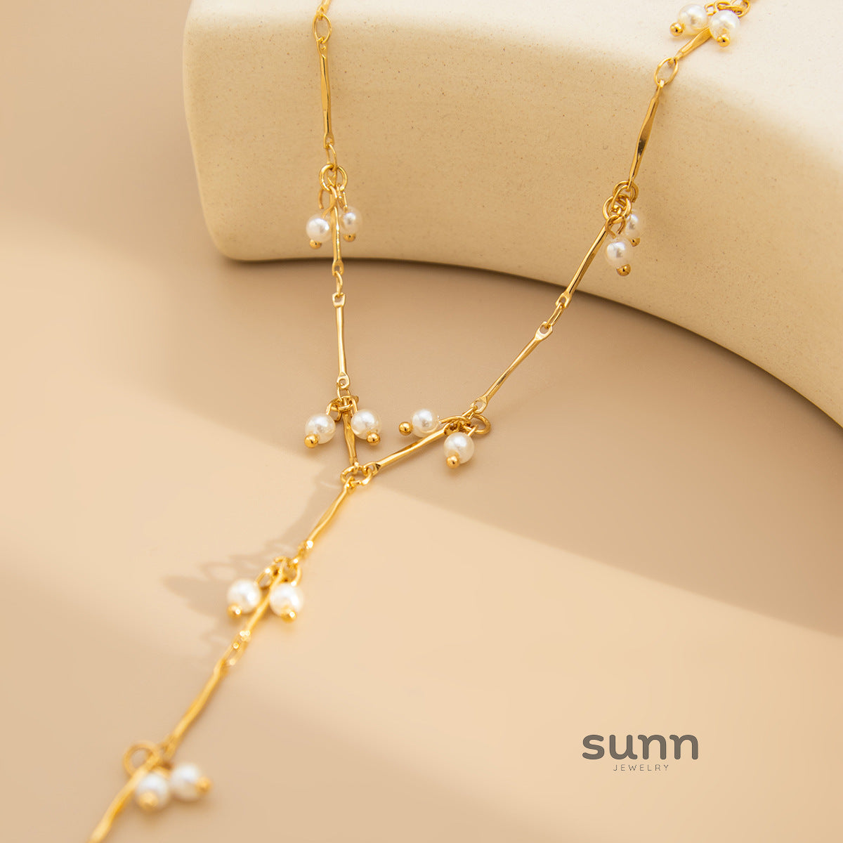 Evalyn Pearl Heart Pendant Necklace [5NOIOQEC]