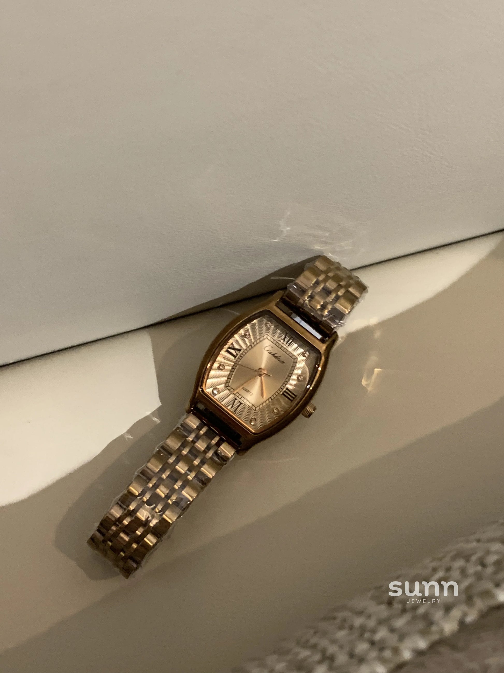 Evangeline Minimalist Square Watch