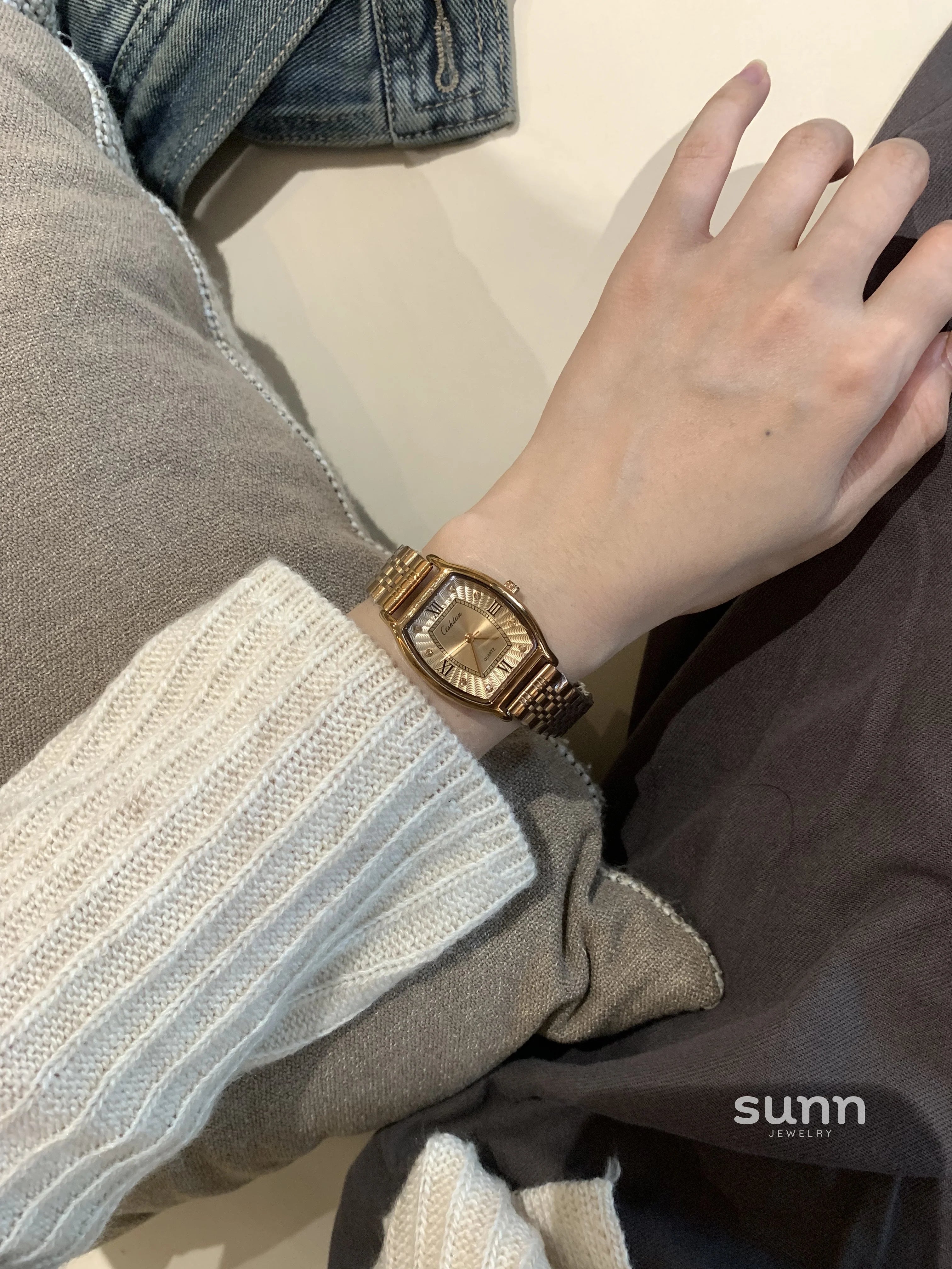 Evangeline Minimalist Square Watch