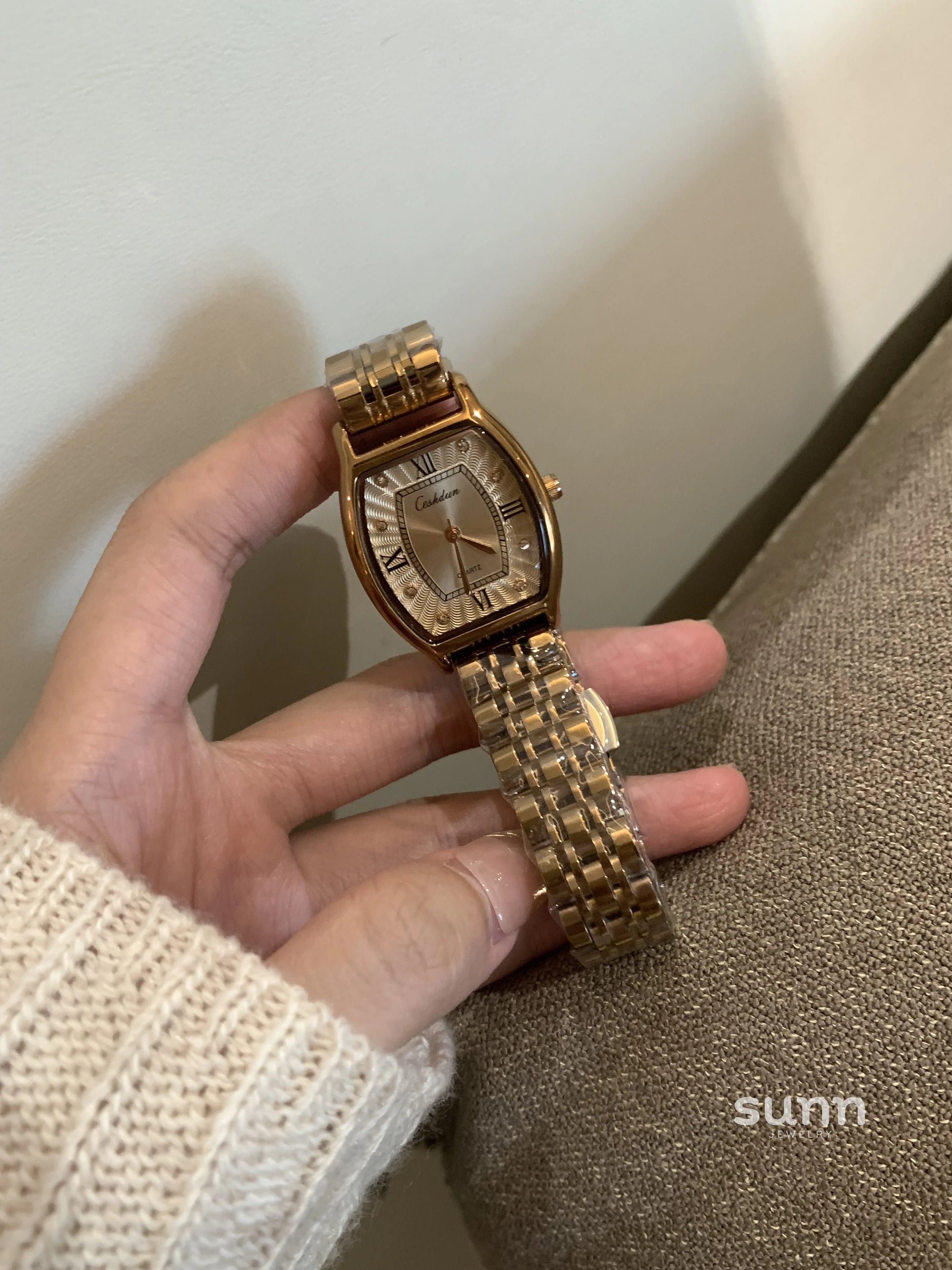 Evangeline Minimalist Square Watch