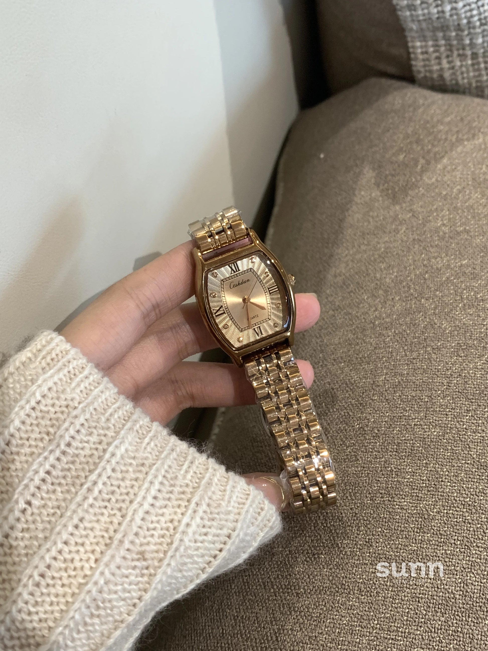 Evangeline Minimalist Square Watch