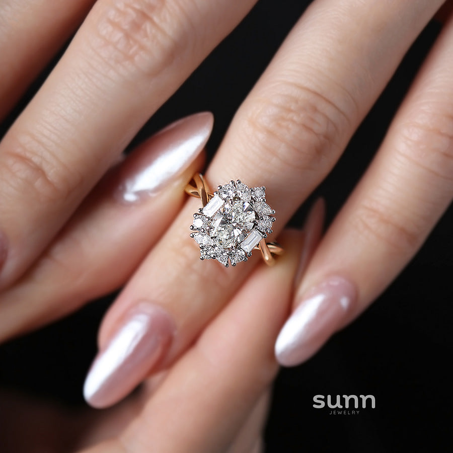 Eveline Oval Statement Ring [8YH009HE]
