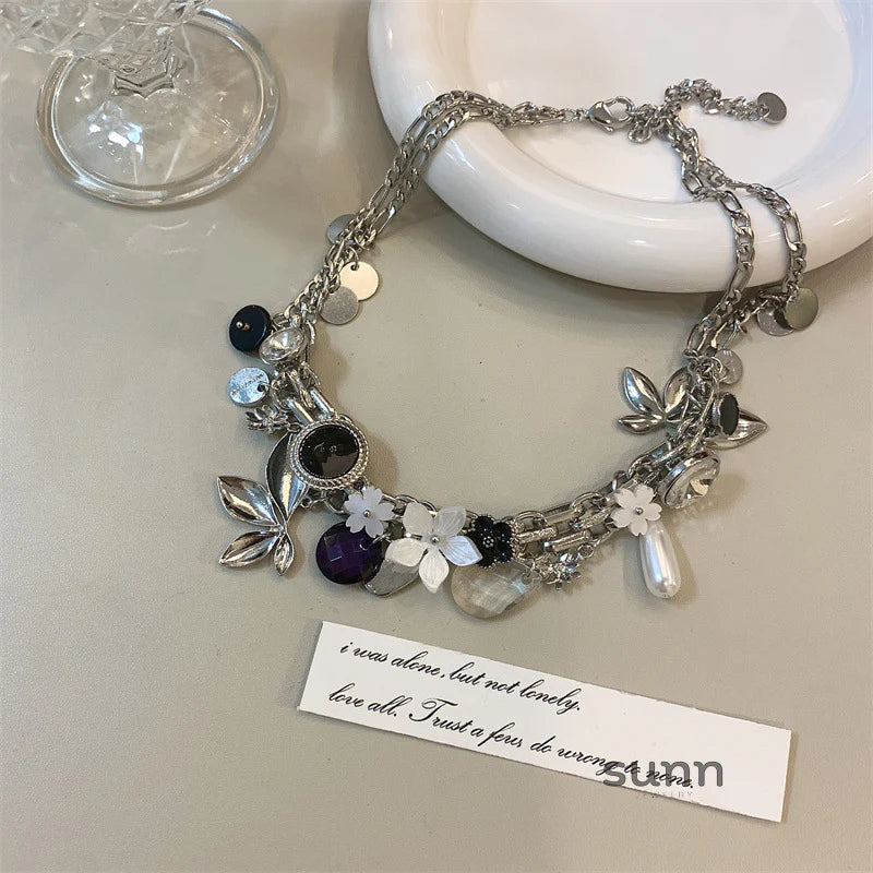 Evelyne Floral Pearl Choker