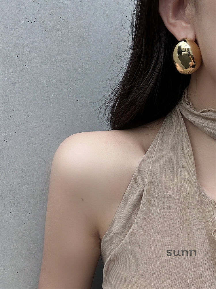 Evelynn Statement Oval Earrings