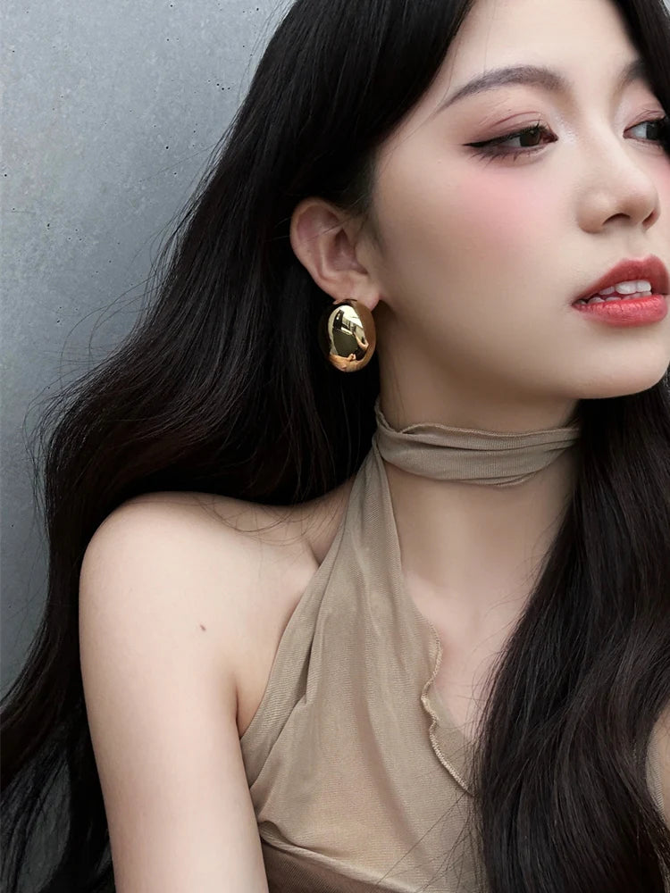 Evelynn Statement Oval Earrings