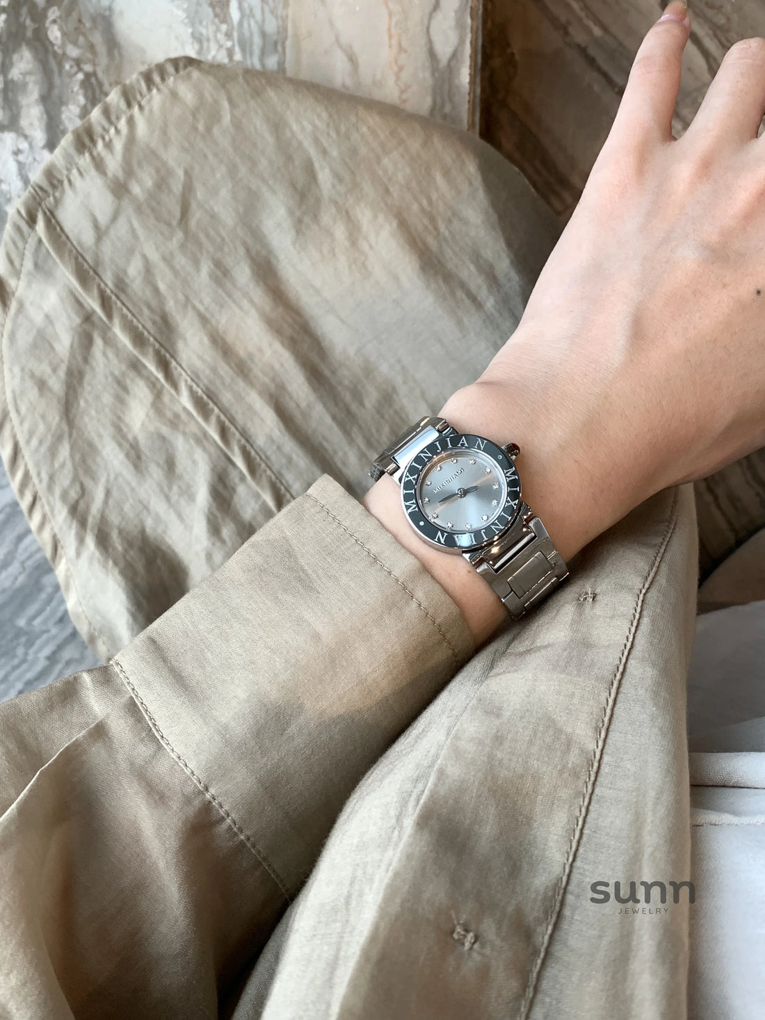 Everest Ruby Starry Watch