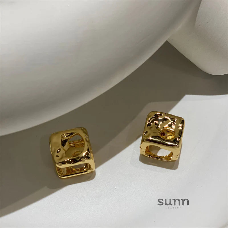 Everett Geometric Hollow Earrings