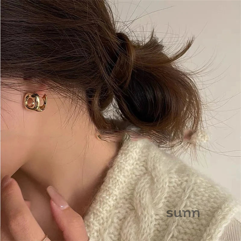 Everett Geometric Hollow Earrings