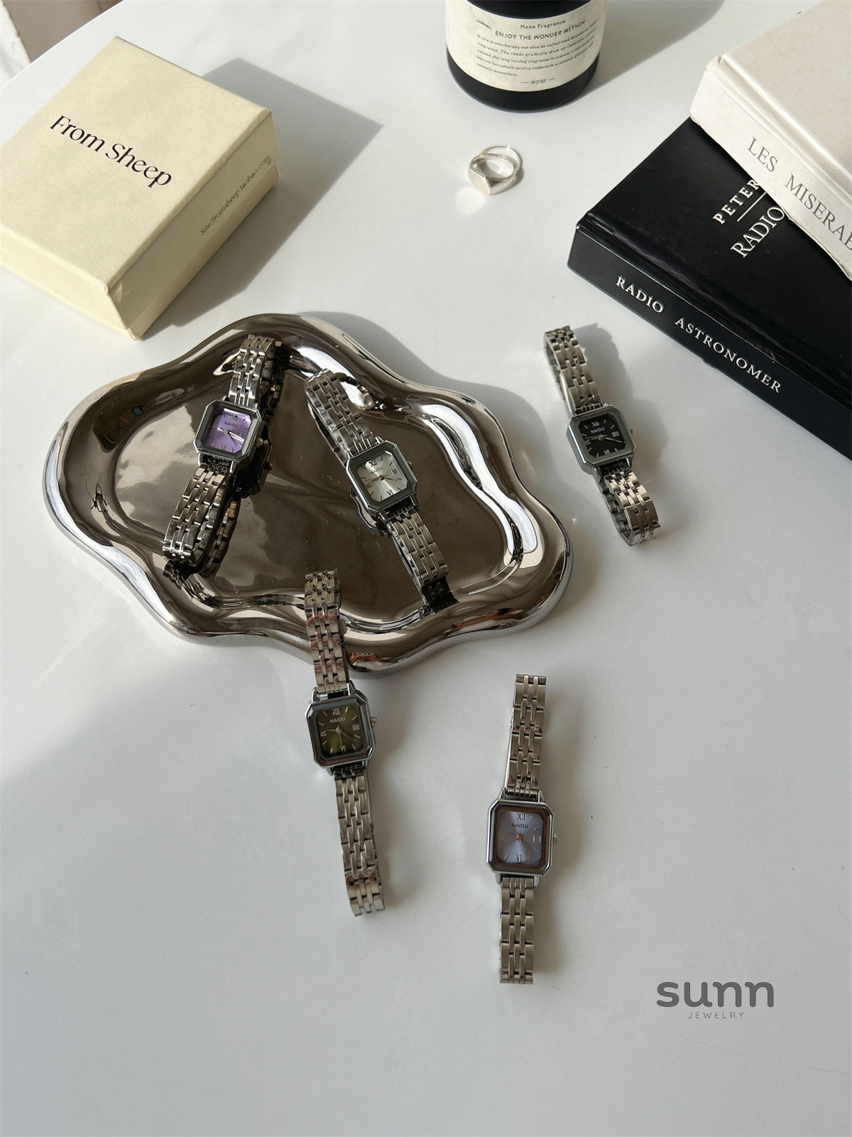 Everett Sleek Steel Watch [4I16IPSW]