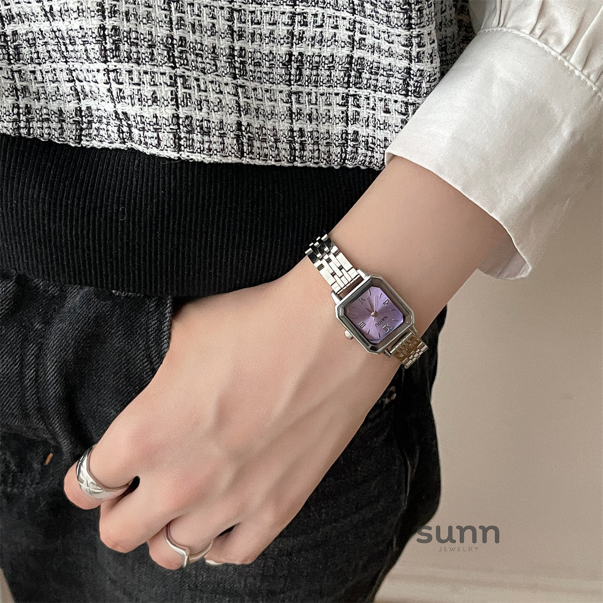 Everett Sleek Steel Watch [59R8Q5MA]