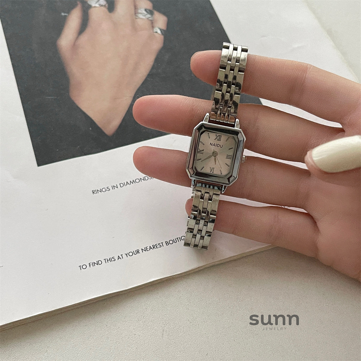 Everett Sleek Steel Watch [MYAON04A]