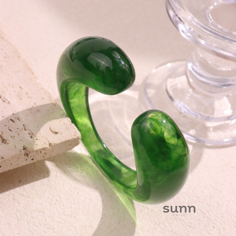 Everlee Abstract Resin Cuff [HVKGX2DH]
