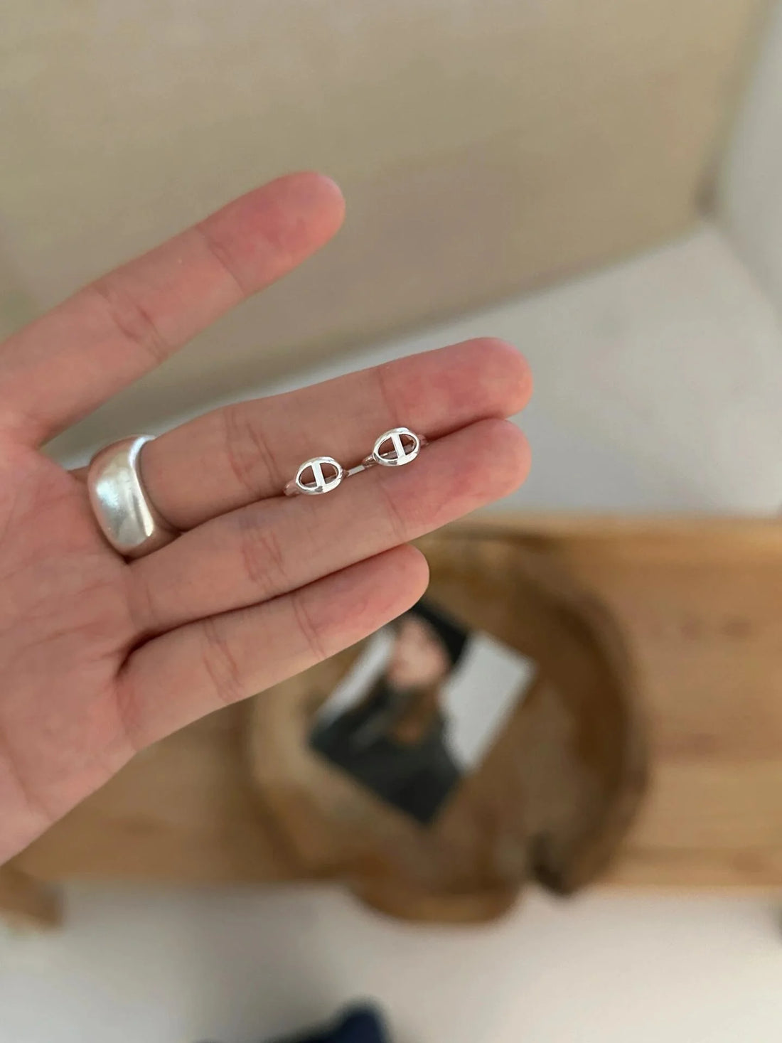 Everlee Sleek Ear Cuff