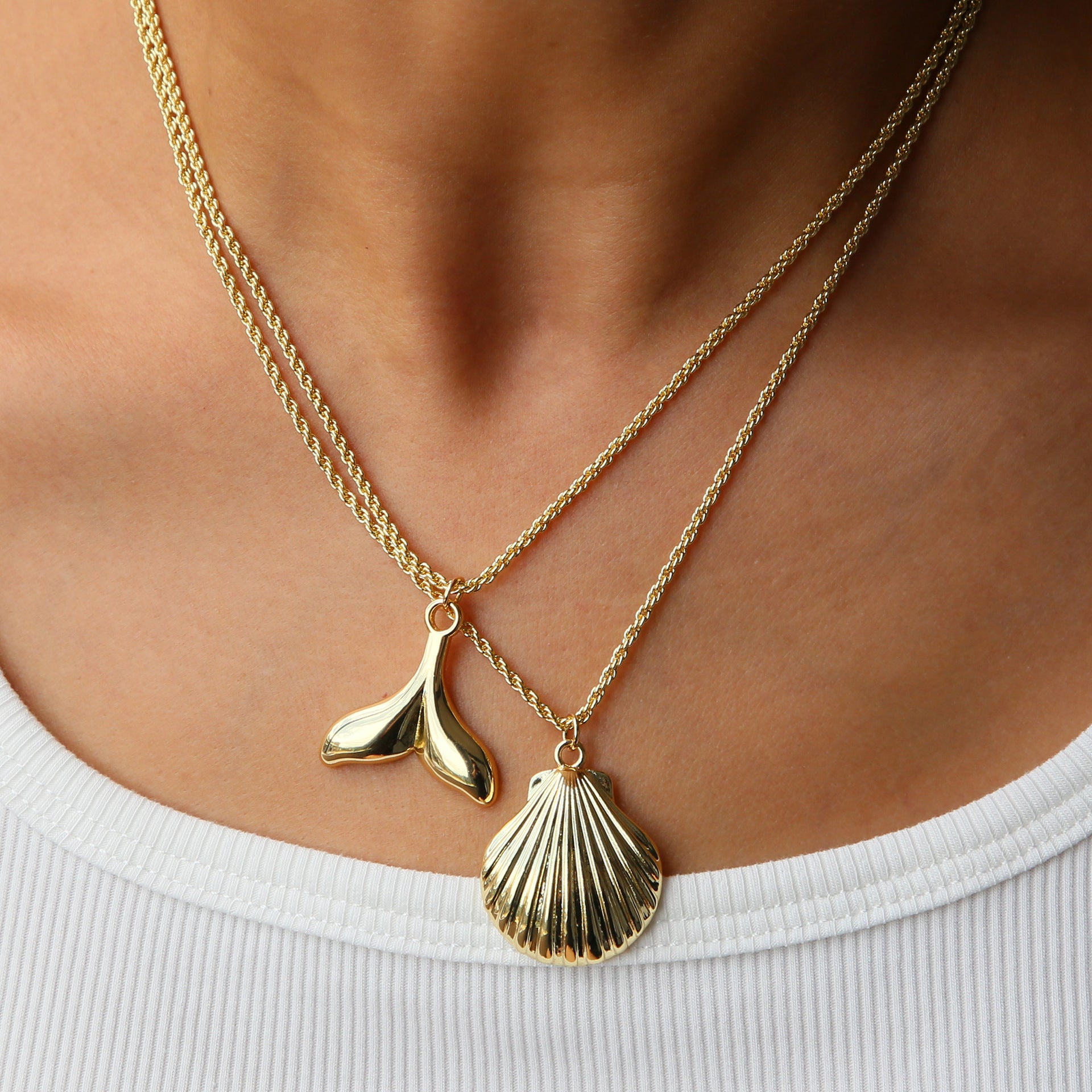 Everleigh Shell Pendant Necklace [309X8IFM]