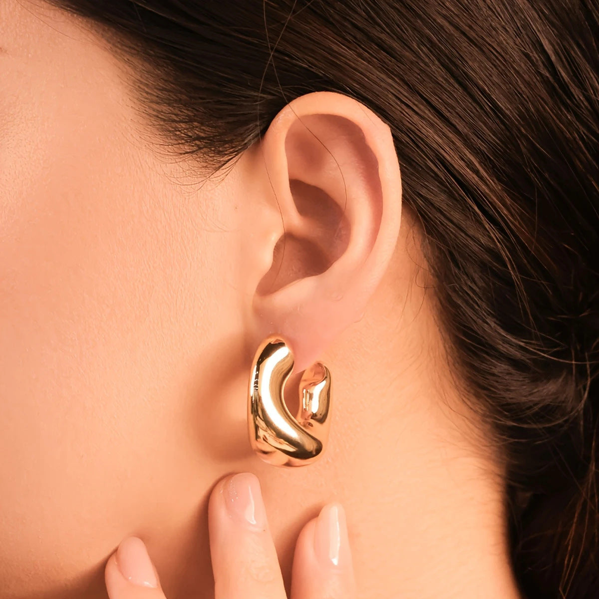 Everlie Waterdrop Hoop Earrings [A9NJM4SZ]