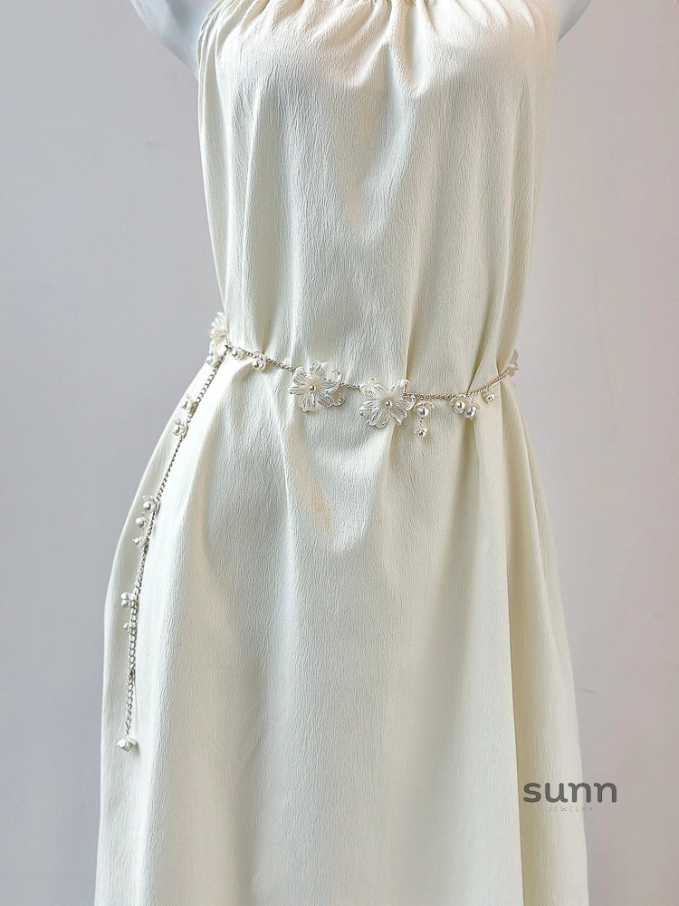 Everly Lily Pearl Body Chain [RGSP9GA6]
