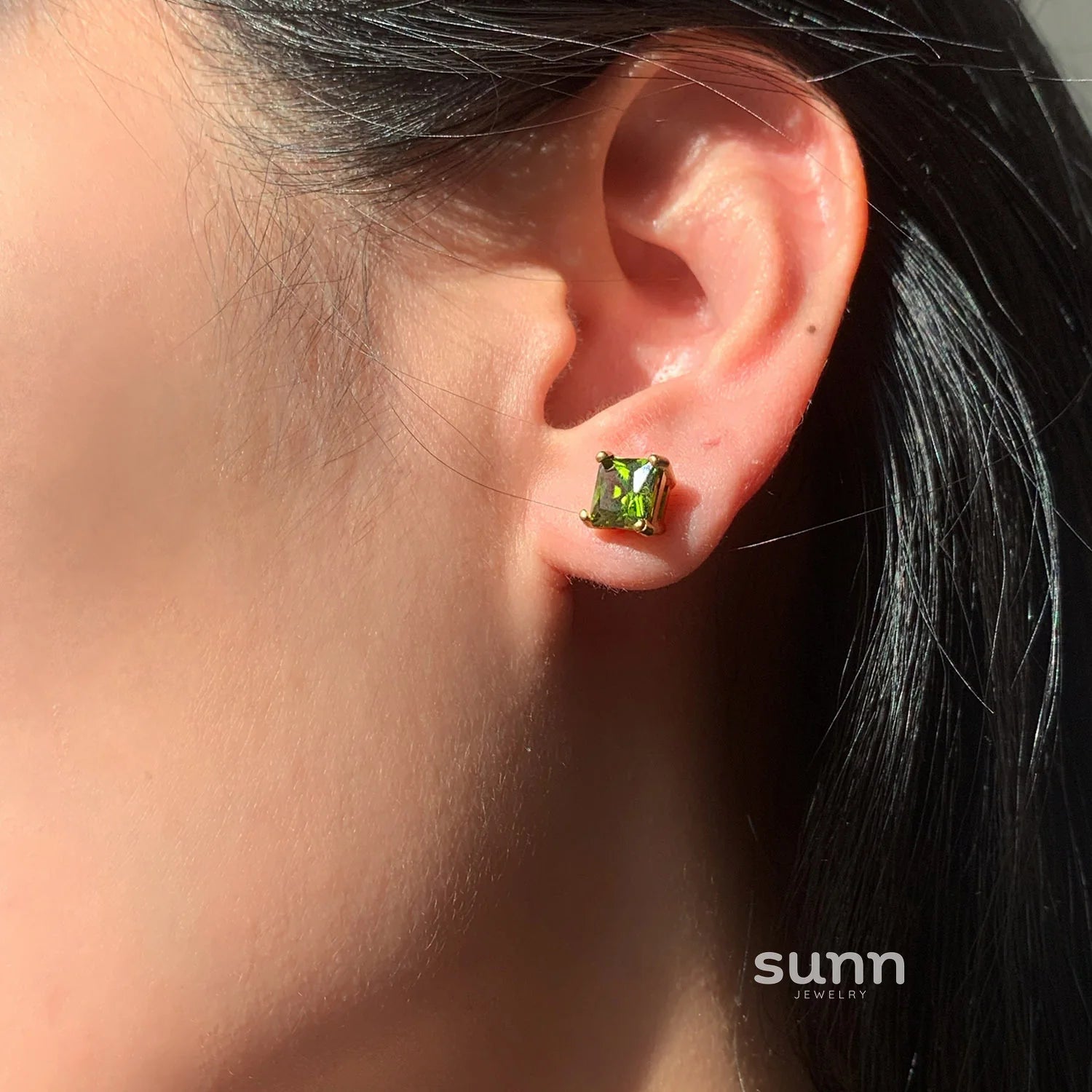 Evette Square Zircon Stud Earrings